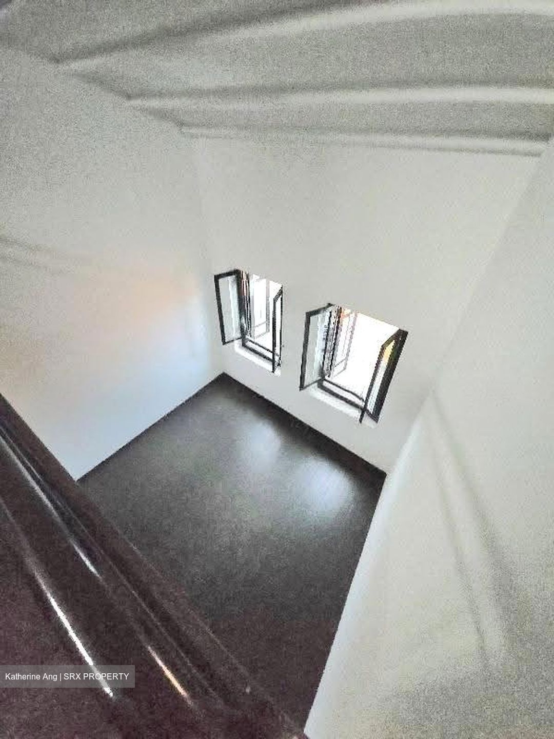 Jalan Pisang (D7), Office #607881541